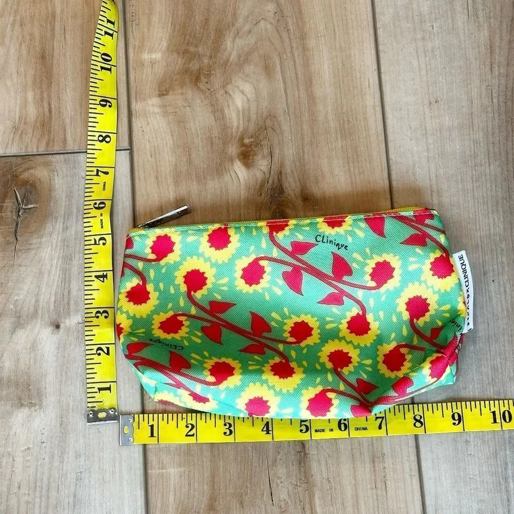 Clinique Fabric Pattern Cosmetic Travel Bag